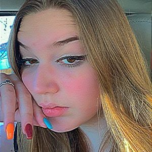 Meet your Posher, Celia